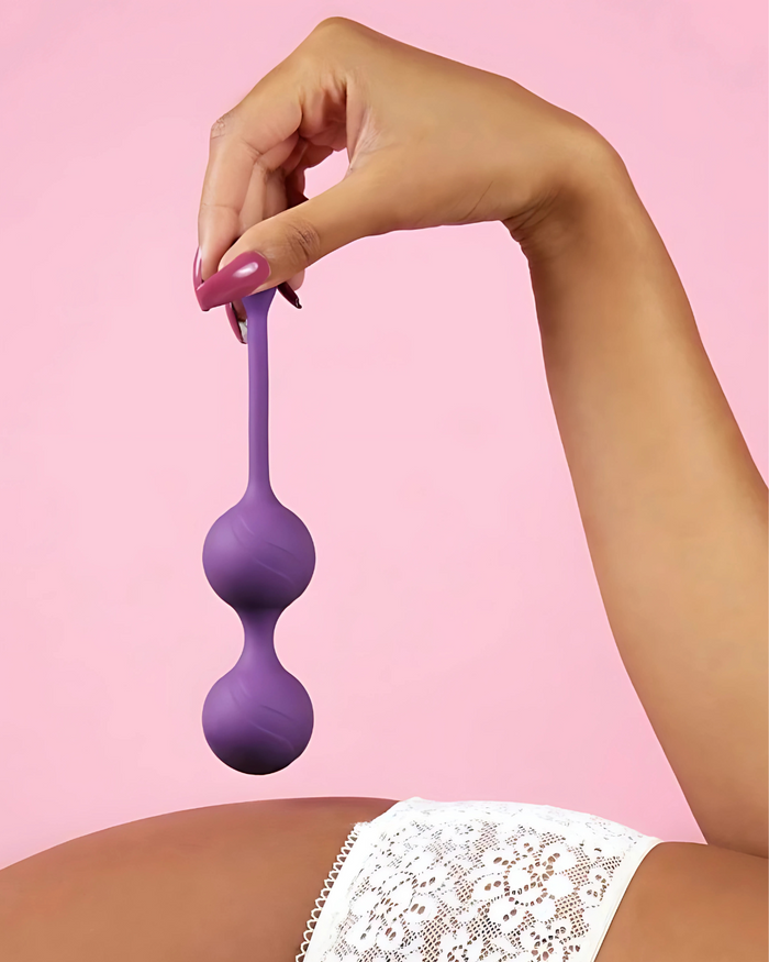 Anal Sex Toys – How to use Anal Beads Safely